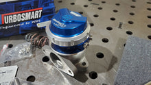 Load image into Gallery viewer, GenV UltraGate38 14psi External Wastegate (Blue)