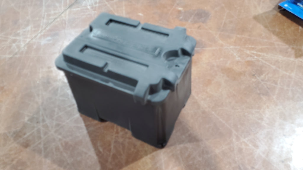 NOCO HM-426 Dual 6V Commercial Grade Battery Box