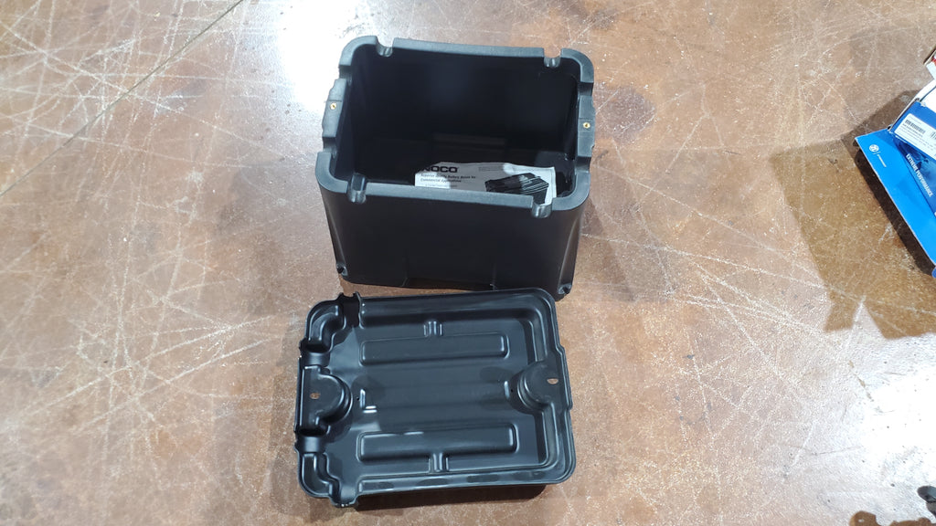 NOCO HM-426 Dual 6V Commercial Grade Battery Box