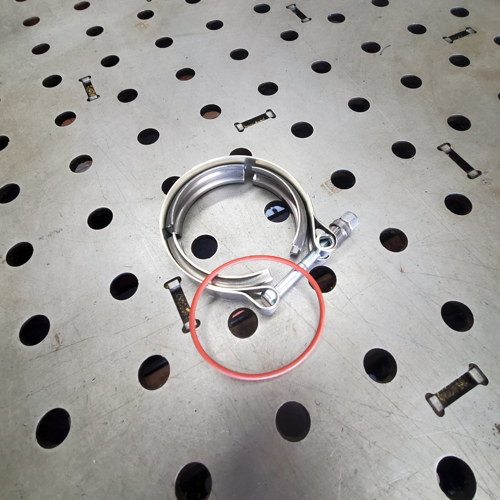Compressor clamp and o-ring for 64mm Holset - HX30