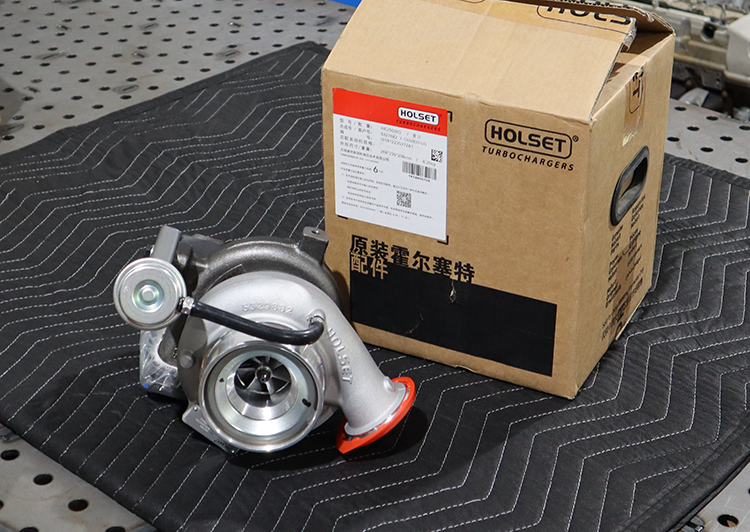 Holset HE250 5327682 5328337 10cm2
